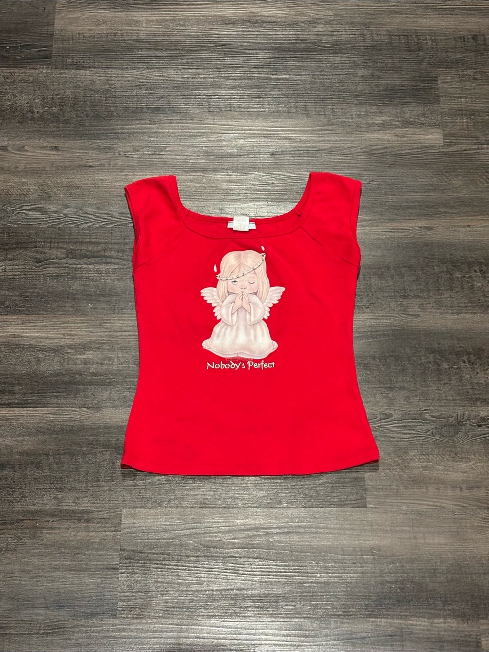 Tres Bien Red Short Sleeve Tee with Angel Graphic